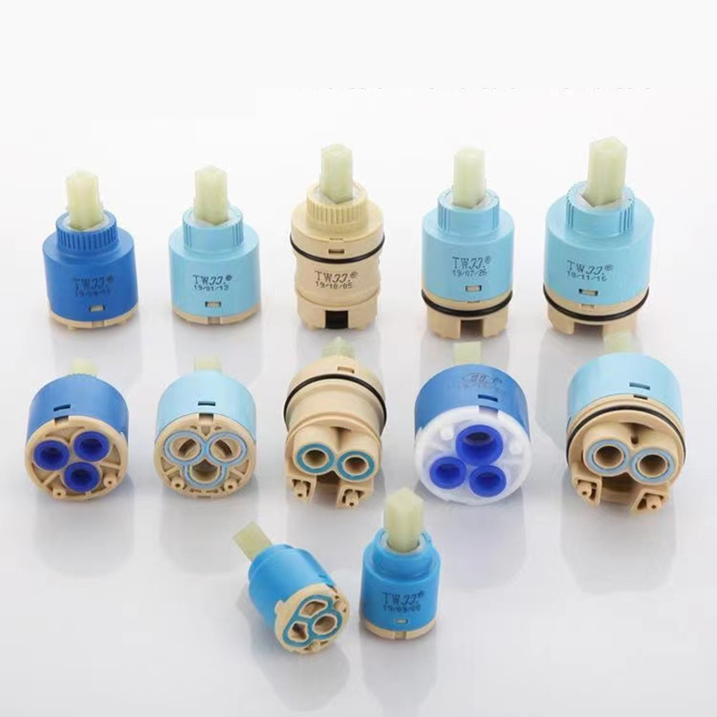 صمام خلط للصنابير 25 مم/35 مم/ - مراجعة Shower Valve Cartridge وسعره